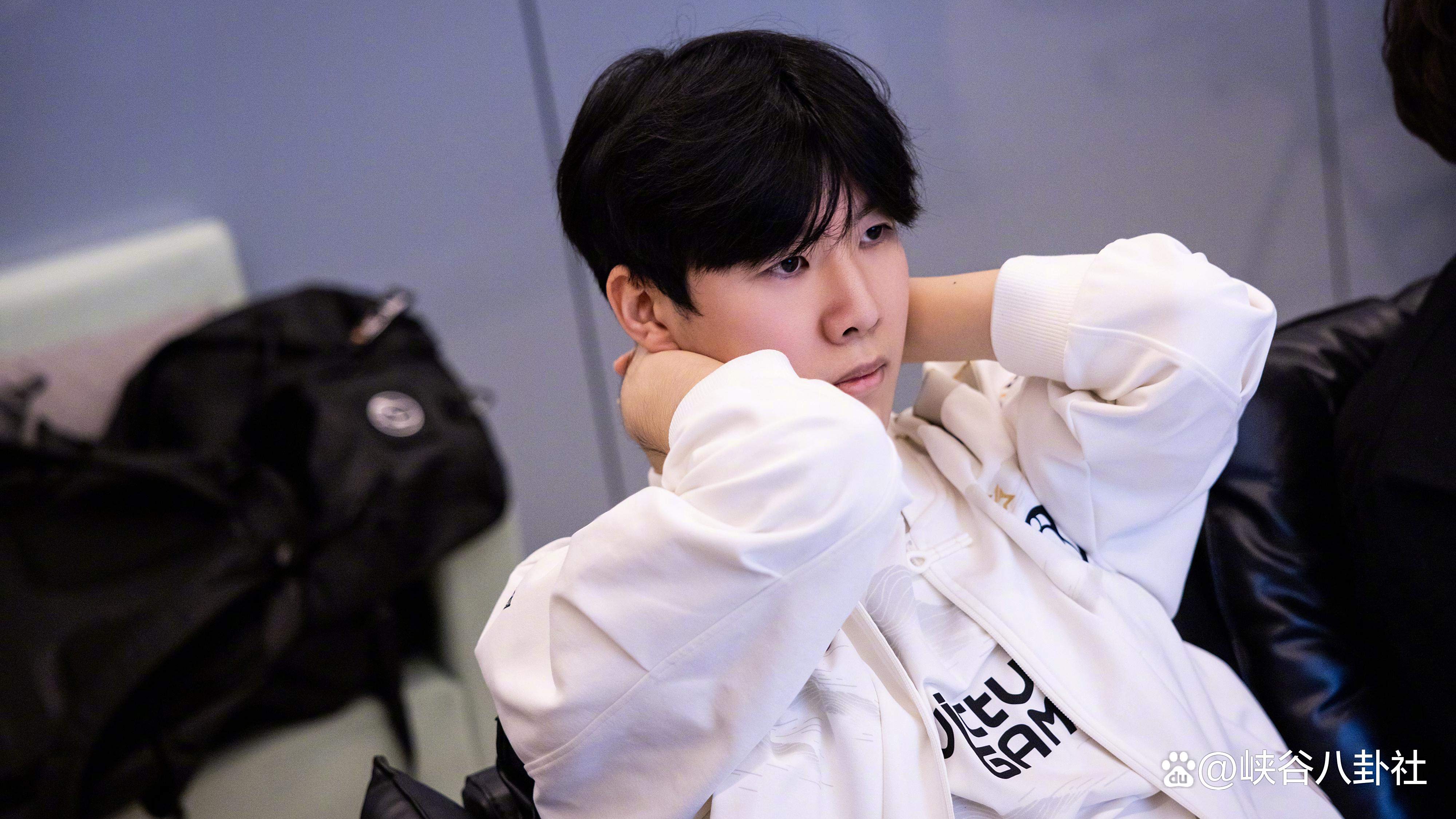 爱游戏注册-包含MAD不断突破！，Rookie连续七场比赛得分超过重要助攻引发球迷热议的词条