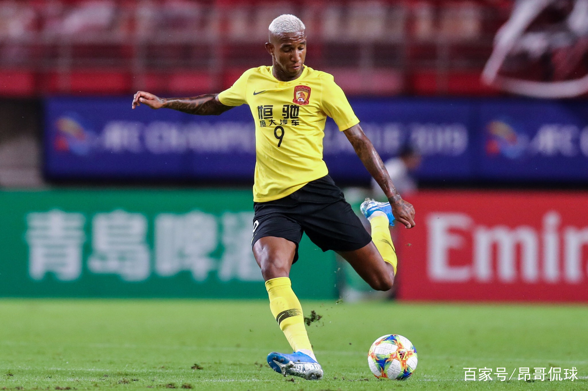 爱游戏官网-亚冠赛程吃紧，罗马加时末段临场应变，质疑声仍在，身体对抗强度拉满(亚冠加时赛算主客场吗)